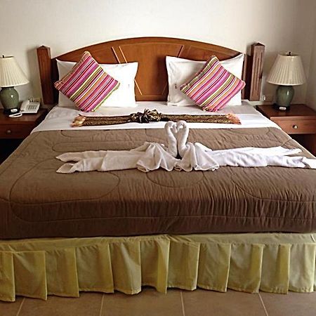Mt Hotel Patong Phuket Zewnętrze zdjęcie