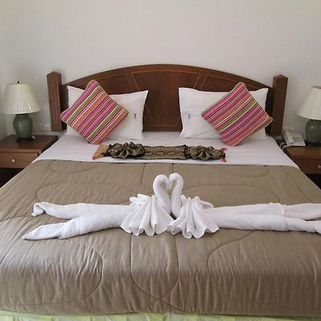 Mt Hotel Patong Phuket Zewnętrze zdjęcie